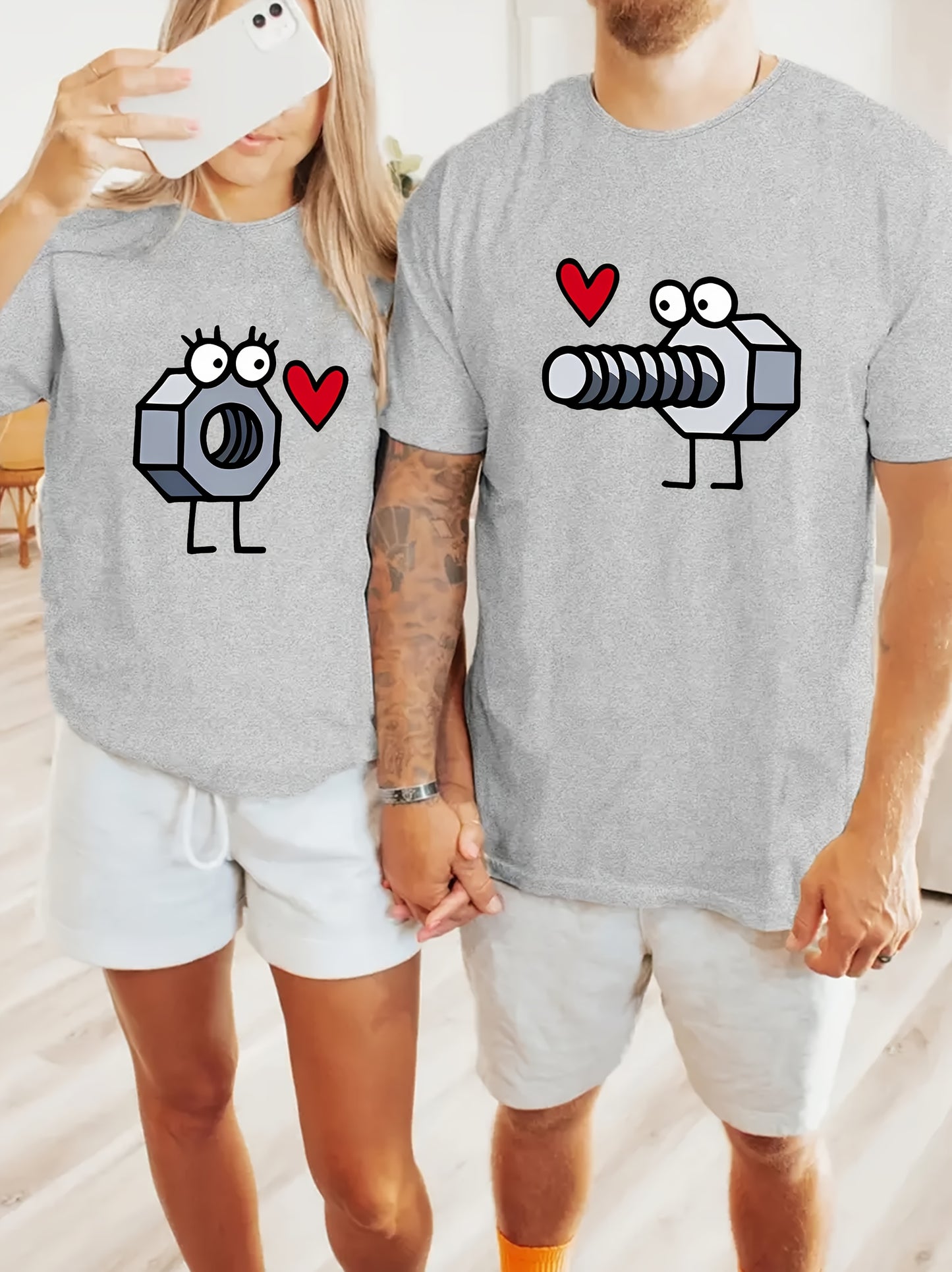 [Everyday Style] Cartoon Screw and Nut Print Fashion Couple T-Shirts, Casual Crew Neck Short Sleeve Tees, Soft Breathable Polyester Knit Fabric, Regular Length, for All Seasons, Cute Shirts